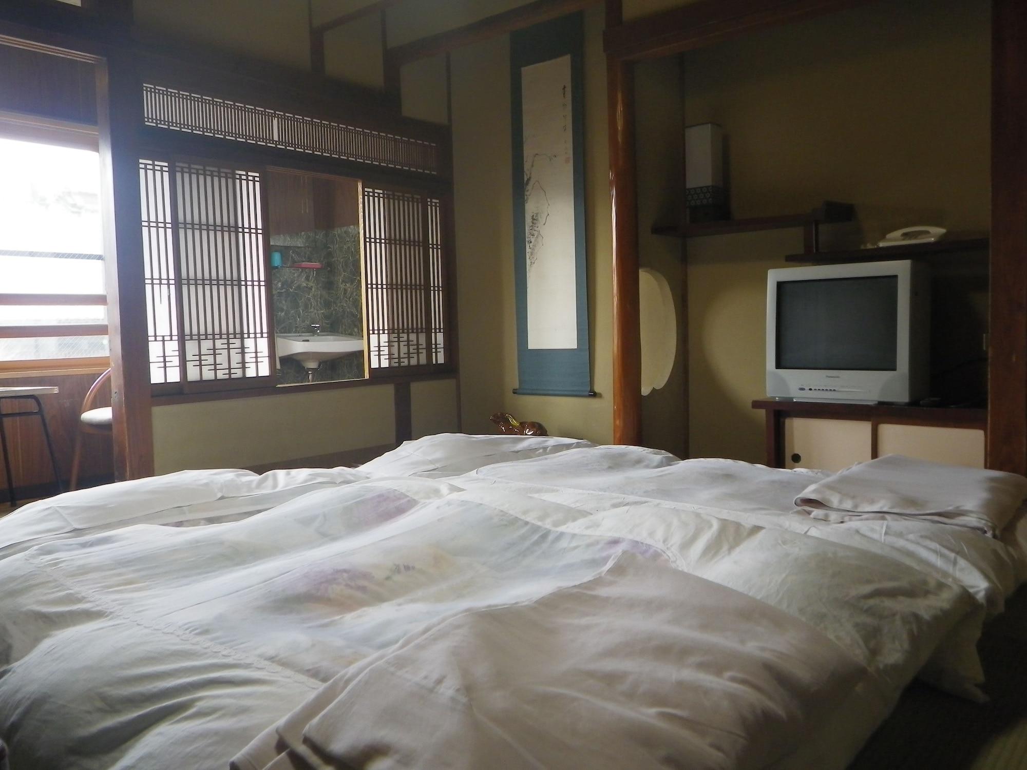 Chuokan Shimizuya Ryokan Наґано Екстер'єр фото
