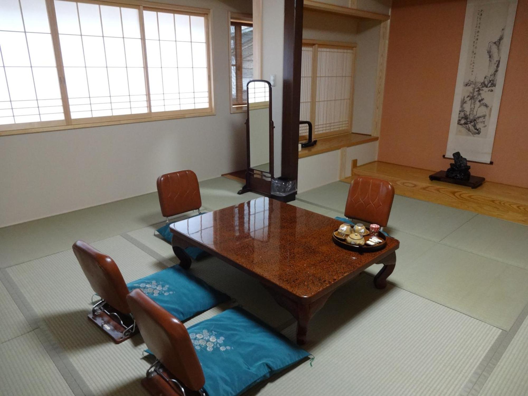 Chuokan Shimizuya Ryokan Наґано Номер фото