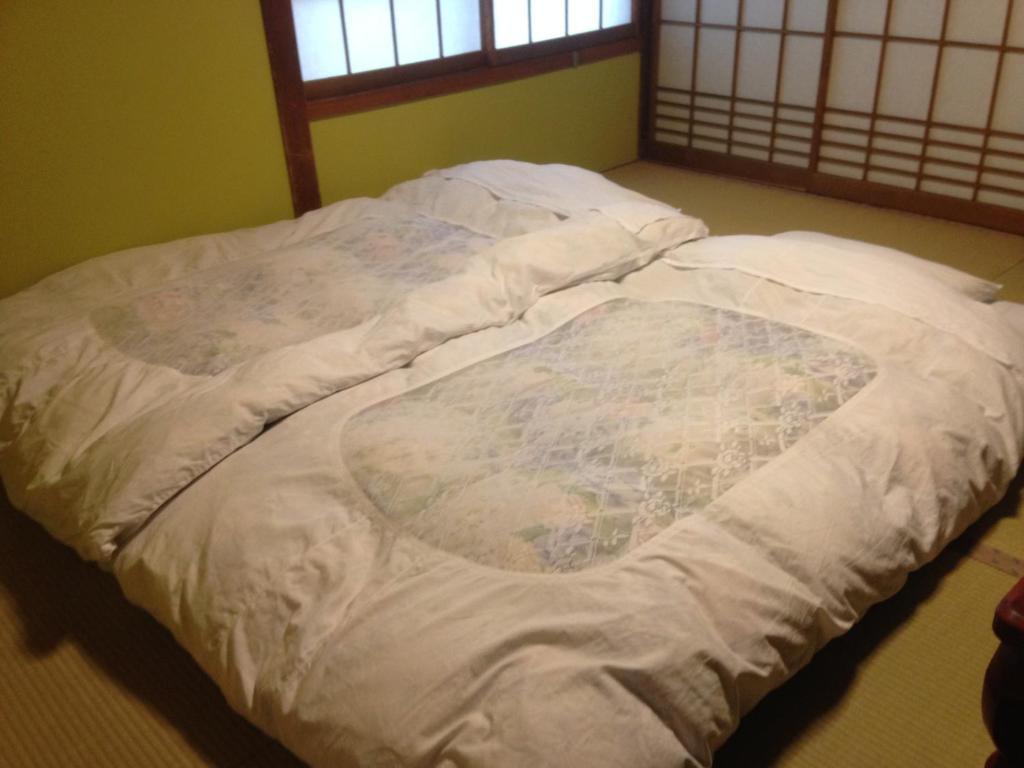 Chuokan Shimizuya Ryokan Наґано Номер фото